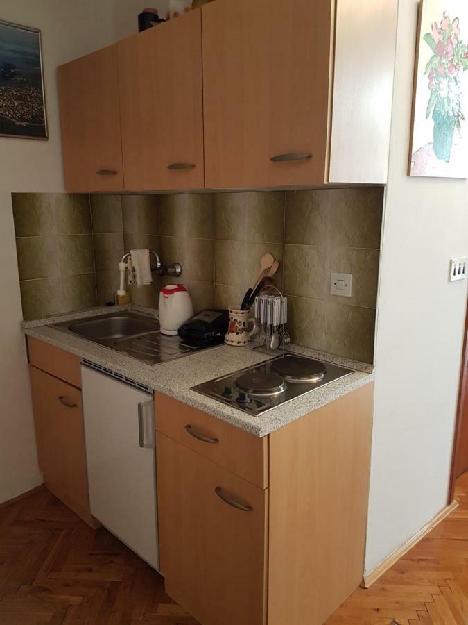 Apartment Slava 普利莫顿 外观 照片
